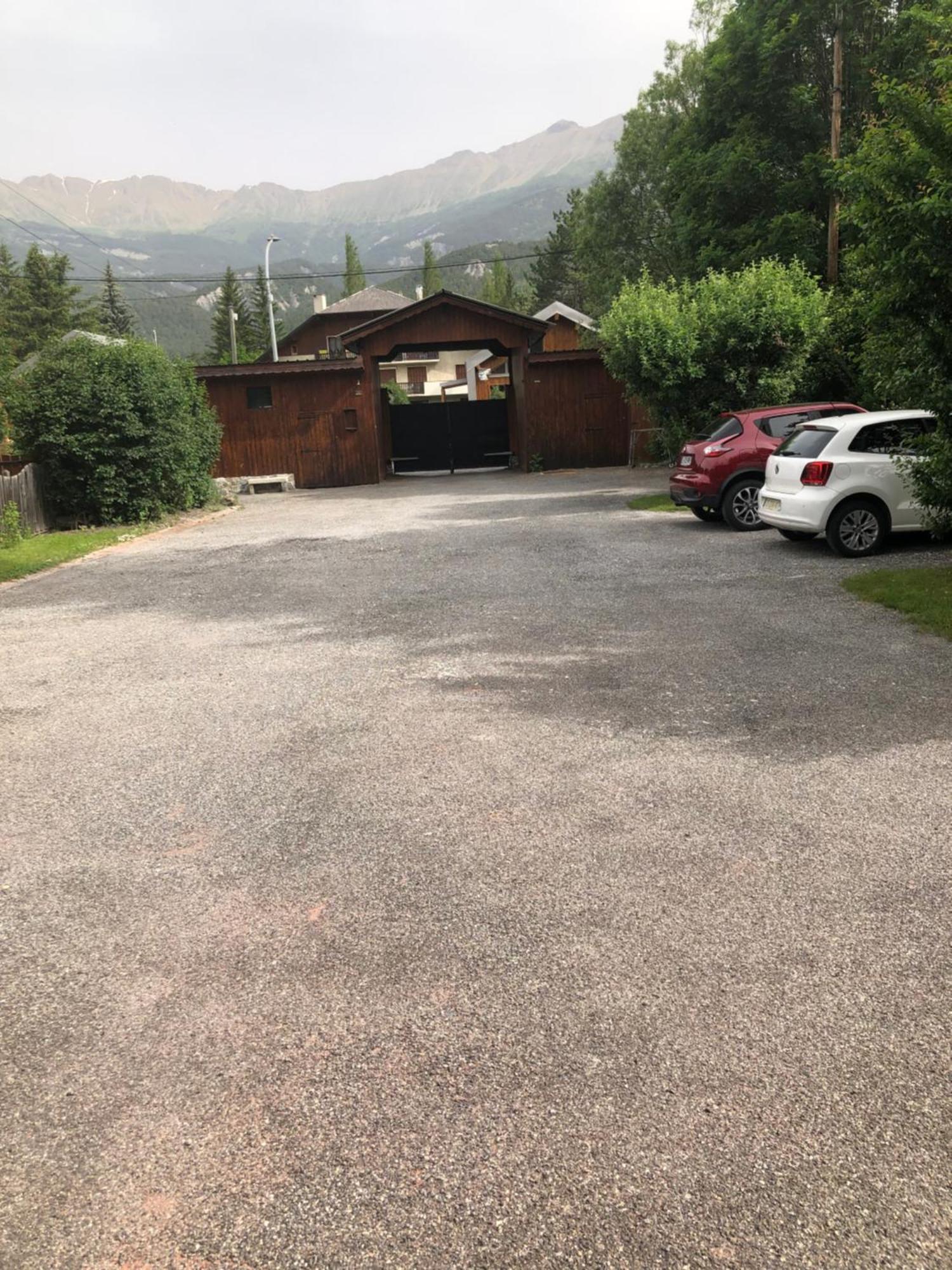 Maison D' Hotes Tranquyl Barcelonnette Luaran gambar