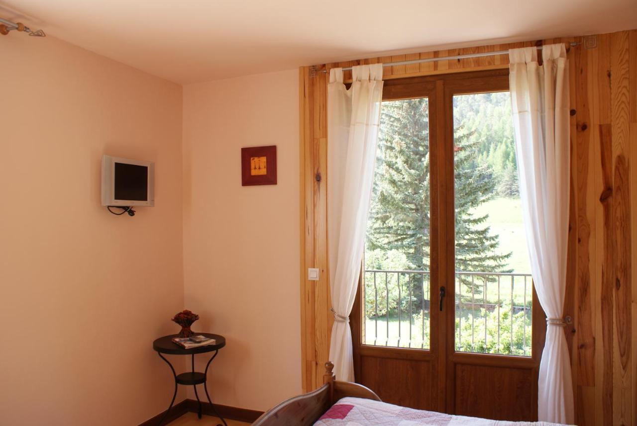 Maison D' Hotes Tranquyl Barcelonnette Luaran gambar